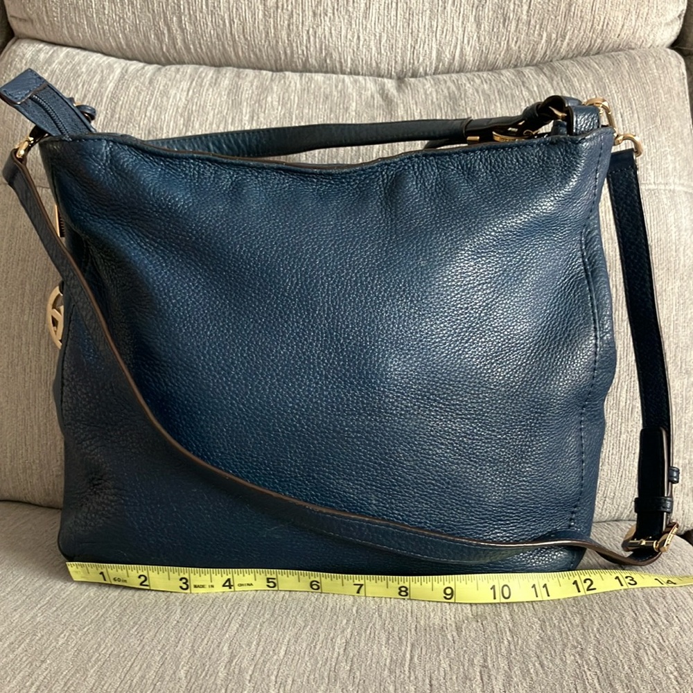 Michael Kors shoulder bag - Picture 8 of 17